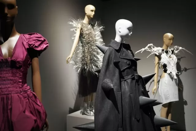 Fashion's Psyche: Clothes as Our Deep Surface
