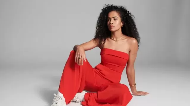 Matildas Star Mary Fowler Shines at Paris Fashion Week
